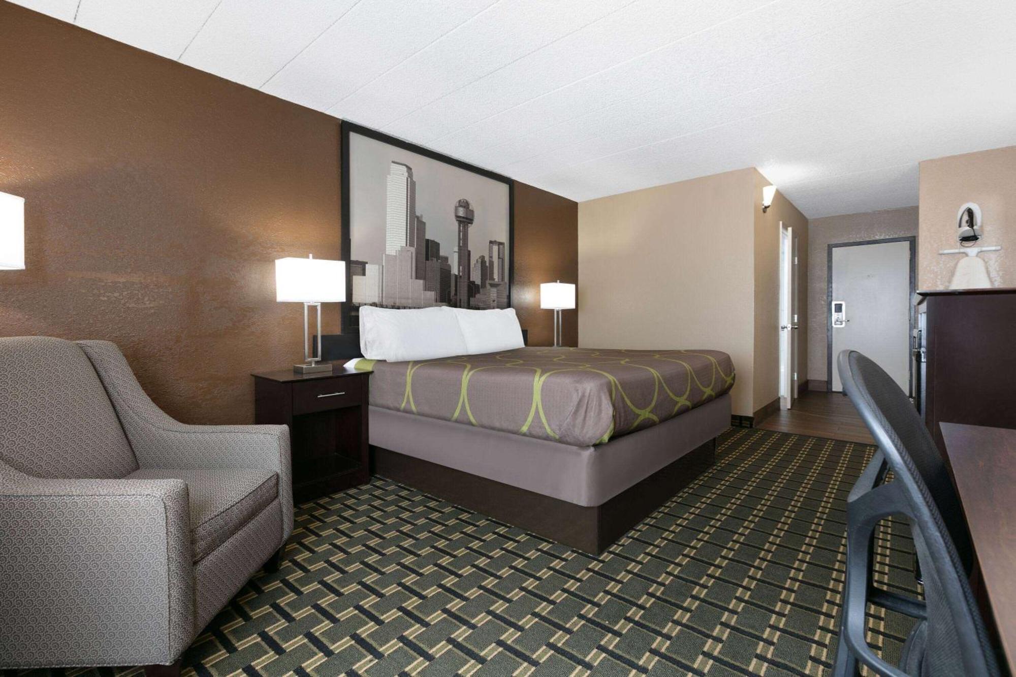 Super 8 By Wyndham Grand Prairie North Motel Kültér fotó